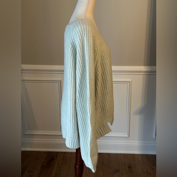 Savage x Fenty Fuzz Fit Knit Deep V-Neck Sweater Minty White size Large - Picture 5 of 14